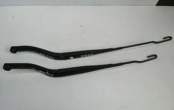 Opel Signum Front wiper blade arm