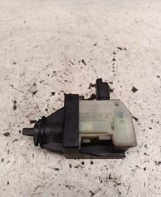 Citroen DS5 Fuel tank cap lock motor 9658236780