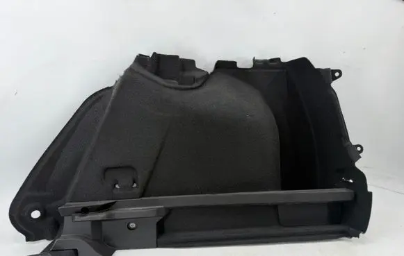 Volkswagen Golf VIII Trunk/boot side trim panel 5H6867428H 0002170221