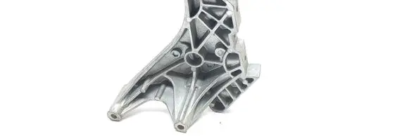 Volkswagen Golf VII Engine mounting bracket 03L199207 KTS102V120 AIS19CU3