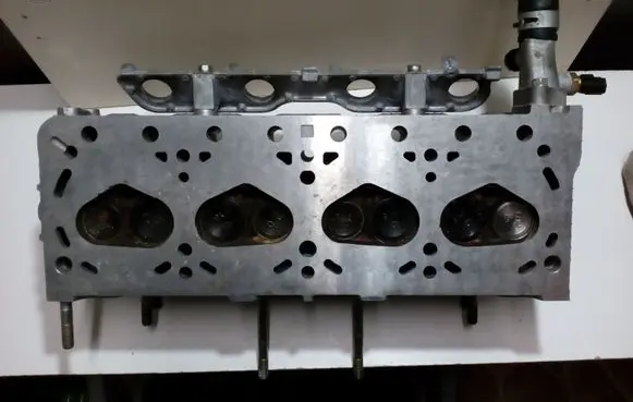 Nissan 620 Engine head K21 K21K25 K25