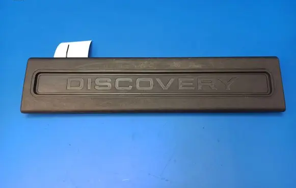 Land Rover Discovery 5 Front sill trim cover HY3213200A 186205231 156137021