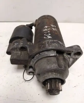 Volkswagen Golf IV Starter motor 1005821744