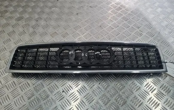 Audi A4 S4 B6 8E 8H Front bumper upper radiator grill