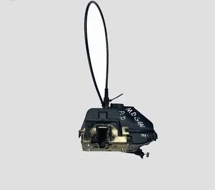 Renault Megane II Front door lock