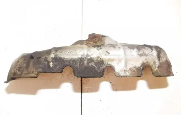 Nissan X-Trail T30 Other exhaust manifold parts 