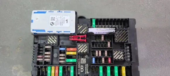 BMW X3 G01 Fuse box set 6828076