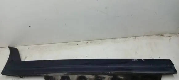 BMW X3 E83 Sill 3330866
