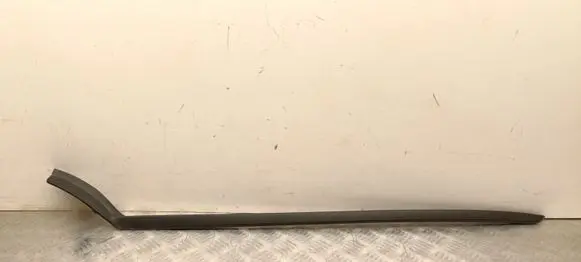 Volvo XC40 Windshield trim 31448939