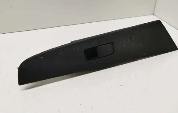 Mazda 3 I Electric window control switch 66380
