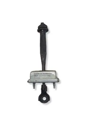 Opel Astra J Rear door check strap stopper 5173991 13270612