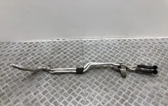 Land Rover Range Rover Sport L494 Coolant pipe/hose EPLA19F010CC 19F010CC