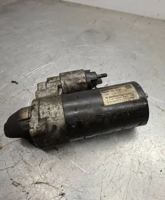 Mercedes-Benz E W212 Starter motor A6519064300 2015112407 0001139085
