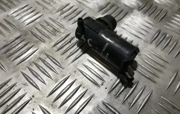 Mazda 626 Windscreen/windshield washer pump 8603102140 860310-2140