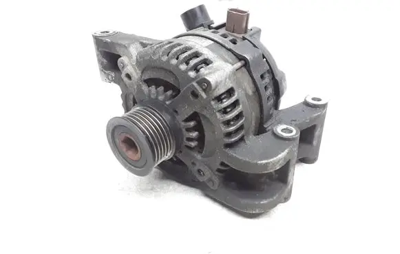 Volvo C30 Generator/alternator 30795495 3M5T10300NC