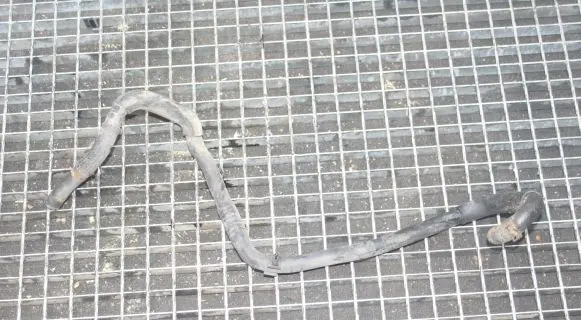 Toyota Auris 150 Engine coolant pipe/hose
