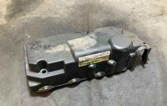 Mercedes-Benz Sprinter W906 Engine cover (trim)