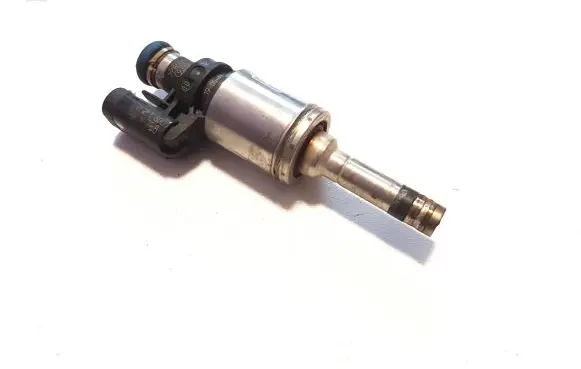 Ford Fiesta Fuel injector J1BG9F593AA