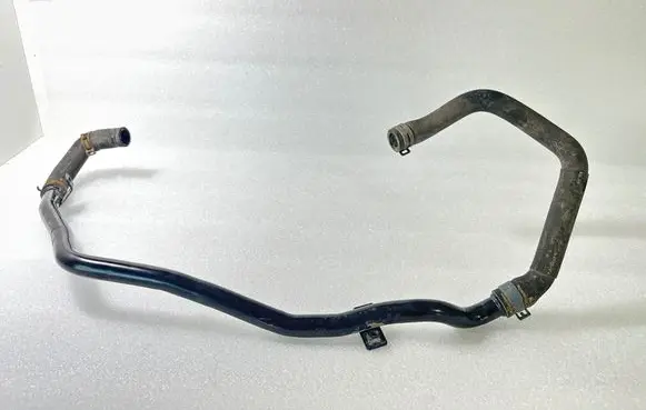 Volkswagen PASSAT B7 Intercooler hose/pipe 1K0145762HJ 1K0145762J