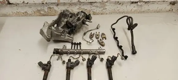 Volvo S90, V90 Fuel injection system set 31405404 31303612 31452143