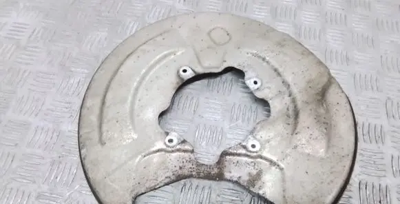 Volvo S90, V90 Rear brake disc plate dust cover 31445104