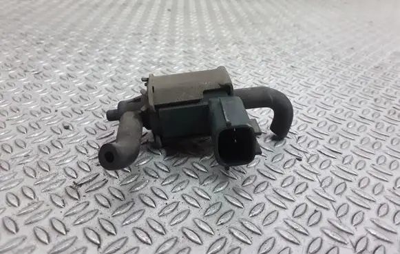Mazda MPV Turbo solenoid valve K5T46592
