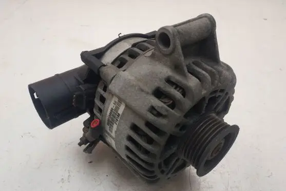 Ford Mondeo Mk III Generator/alternator 1S7T10300BC