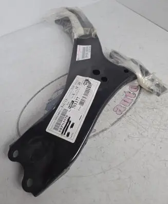 Toyota RAV 4 (XA50) Rear upper control arm/wishbone 040091B142