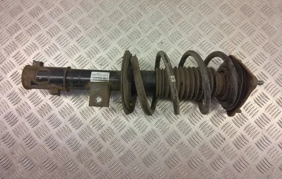 Hyundai i30 Front shock absorber/damper 54660-A6010