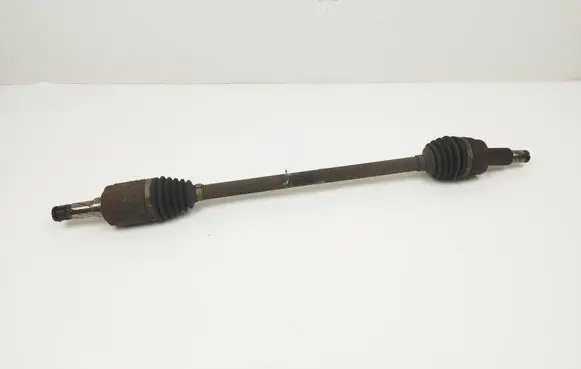 Rear driveshaft