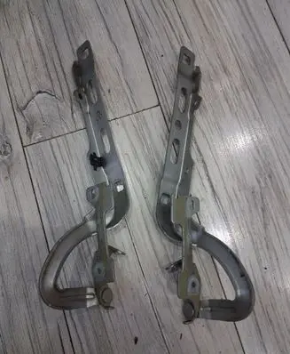 Peugeot 208 I Engine bonnet/hood hinges 728654C03