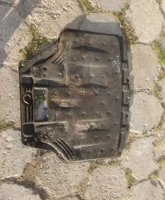 Ford Ecosport Engine splash shield/under tray