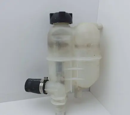 Smart ForTwo I Coolant expansion tank/reservoir 0005768V007
