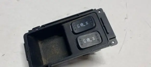 Honda CR-V Seat heating switch 83410SWAU010M1 M33026