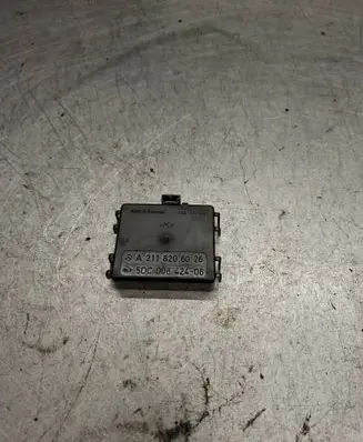 Mercedes-Benz E W211 Rain sensor 73628104 5DC00842406 A2118206026