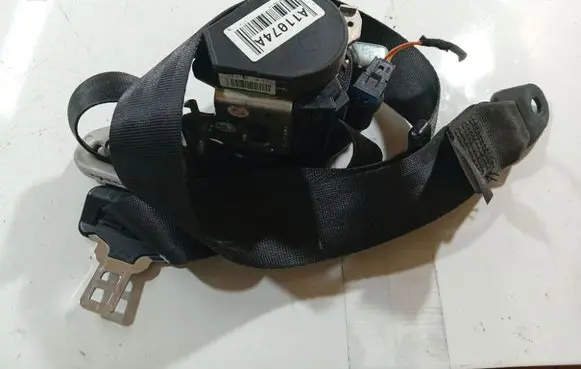 Peugeot Expert Front seatbelt E2041065