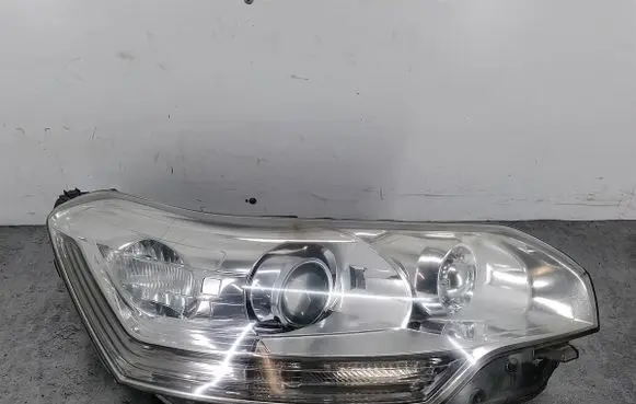 Citroen C5 Headlight/headlamp 9689037780