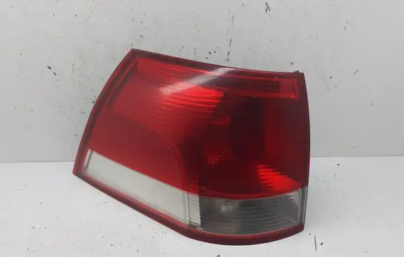 Opel Vectra C Tailgate rear/tail lights 13184022