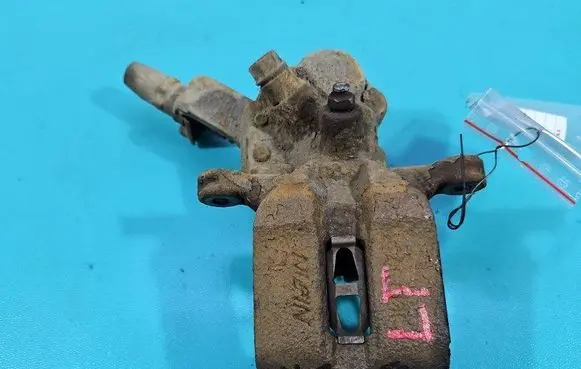 Suzuki Swift I Rear brake caliper IMPRK1452353