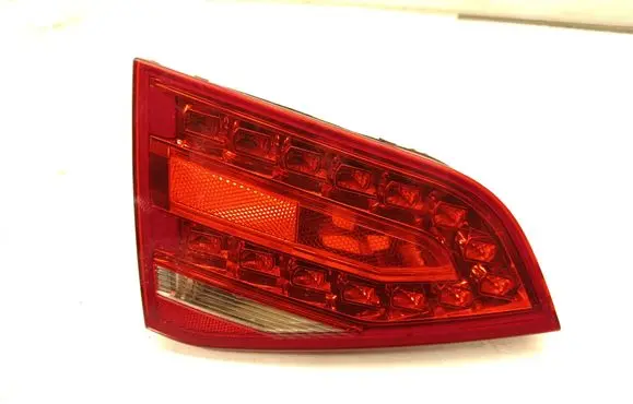 Audi A4 S4 B8 8K Tailgate rear/tail lights 170411