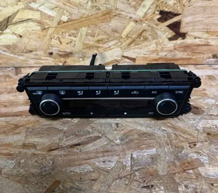 Seat Arona Climate control/heater control trim 6F0907044H