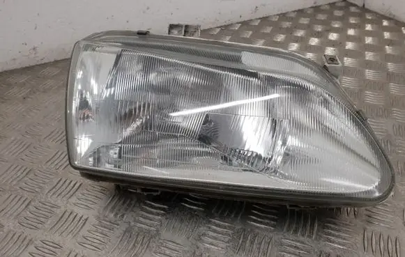 Renault Scenic I Headlight/headlamp 085511121R