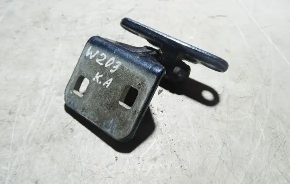 Mercedes-Benz C W203 Rear door upper hinge