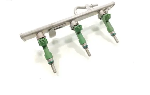 Nissan Micra K14 Fuel injectors set 175204021R