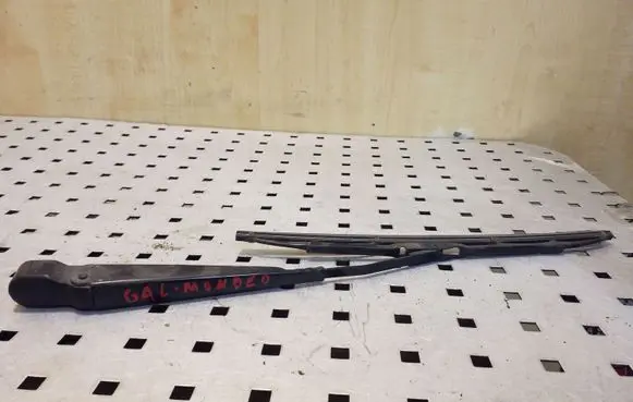 Ford Mondeo Mk III Rear wiper blade 1S7117526NB