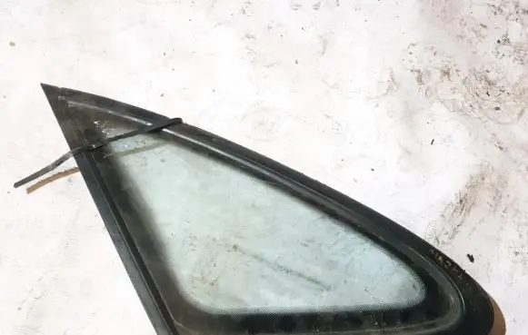 Mazda 626 Rear side window