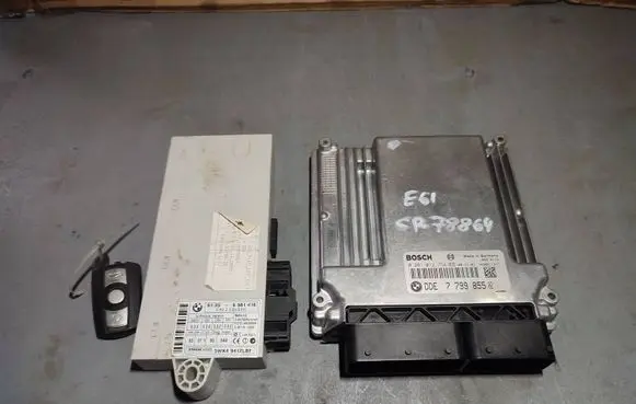 BMW 5 E60 E61 Engine ECU kit and lock set 13617799855 13617801216 13617801711