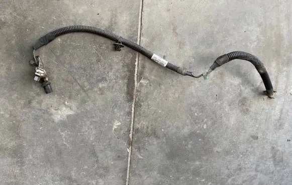 Jeep Cherokee Positive cable (battery) 10GB3314E0858