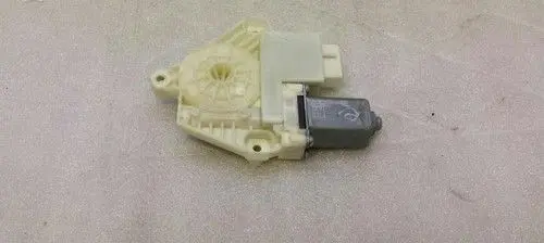 Mercedes-Benz S W222 Front door window regulator motor 5Q4959811A
