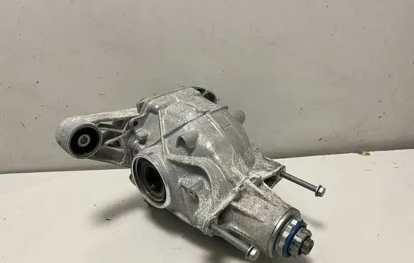 BMW X5 G05 Rear differential 8686222